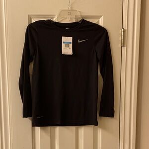 Nike Black Dri-FIT Long Sleeve Top, Kids Medium, NWT.